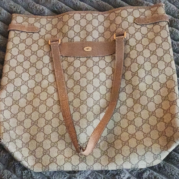 Gucci Handbags - Gucci HUGE Beige & Brown HUGE Tote Bag REHAB